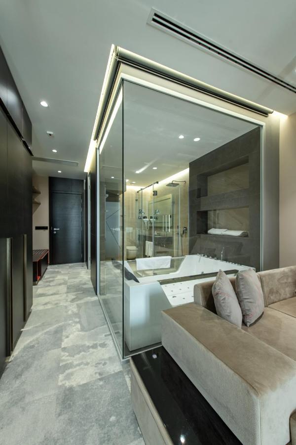 Hotel Zeneva Lux Kragujevac Extérieur photo