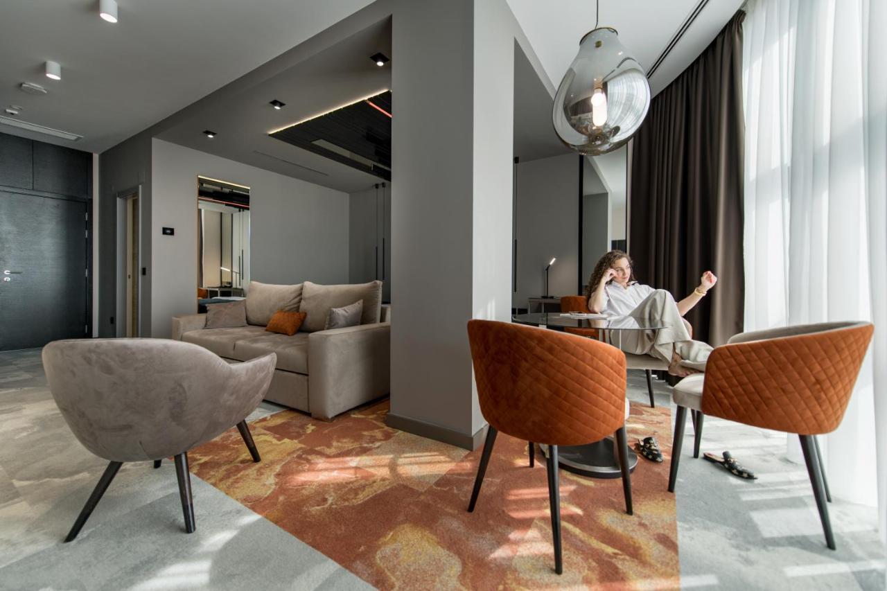 Hotel Zeneva Lux Kragujevac Extérieur photo