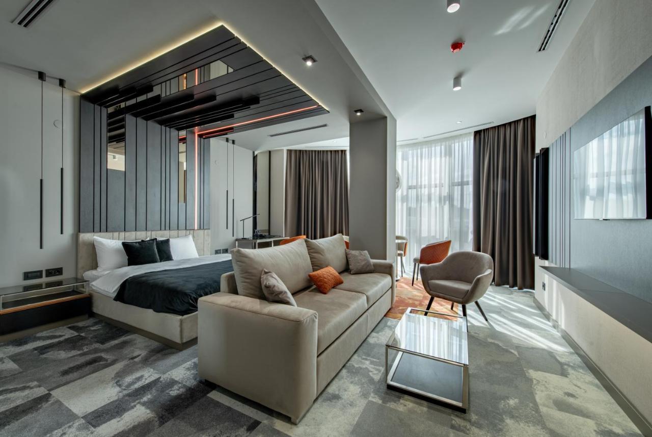 Hotel Zeneva Lux Kragujevac Extérieur photo